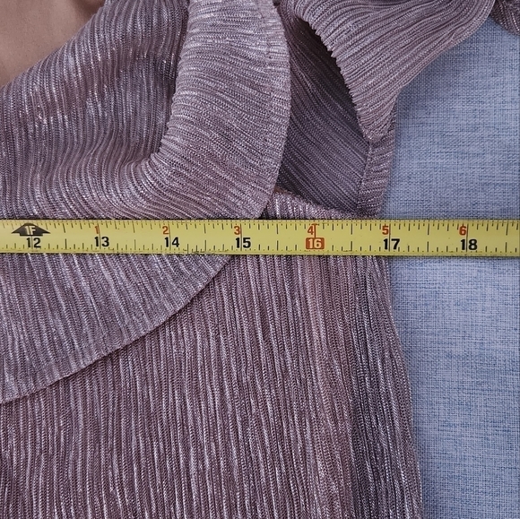 Ella MossCerine Cold-Shoulder Ruffle Top, Pink Champagne size small - Picture 5 of 10